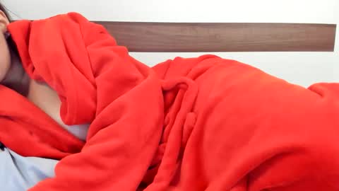 00ingrid00 online show from December 2025 09:56:01 PM