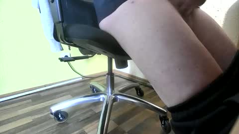 Snapshot of 0815____pet chatting on February 2026 02:46:01 PM Peter online show from February 2026 02:46:01 PM