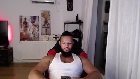 Kingsley online show from October 2025 09:01:01 PM