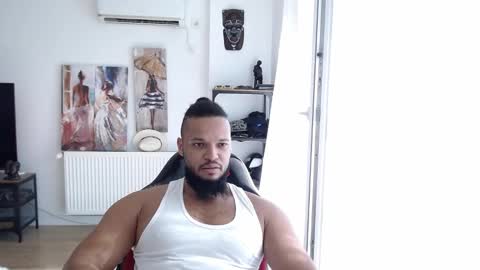 Kingsley online show from October 2025 10:49:02 AM