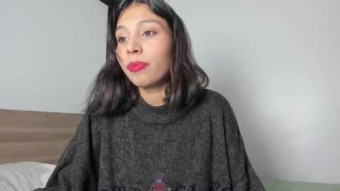 Snapshot of 0amy1 chatting on February 2026 06:59:02 AM amy online show from February 2026 06:59:02 AM