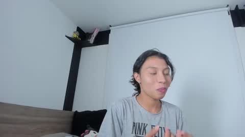 Snapshot of 0amy1 chatting on March 2026 04:29:01 AM amy online show from March 2026 04:29:01 AM