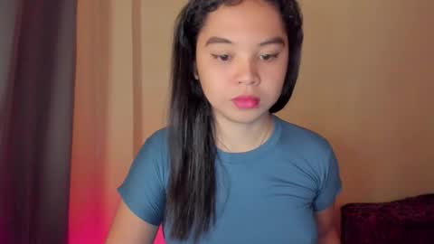 0wwlo0k online show from November 2025 05:23:02 AM