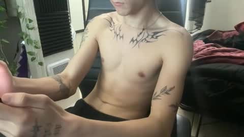 Snapshot of 10incock18 chatting on February 2026 02:16:02 AM 10incock18 online show from February 2026 02:16:02 AM