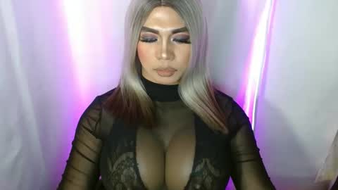 Snapshot of 11inchsinglecious chatting on January 2025 06:52:02 AM HUGECOCK online show from January 2025 06:52:02 AM