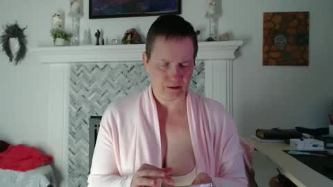 Aurora Willows online show from March 2026 03:33:02 AM