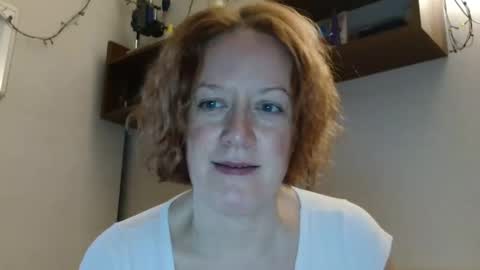 12ennie online show from November 2025 06:34:02 AM