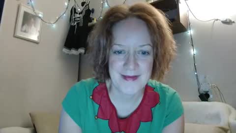 12ennie online show from November 2025 06:34:01 AM