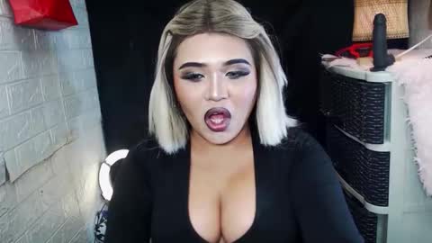 sexy kia online show from March 2026 01:11:02 AM