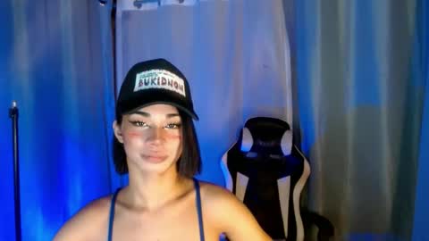 Snapshot of 18_nicole chatting on March 2025 09:02:02 AM barbie online show from March 2025 09:02:02 AM