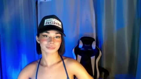 Snapshot of 18_nicole chatting on March 2025 03:07:02 PM barbie online show from March 2025 03:07:02 PM