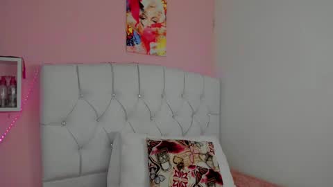 18candy online show from September 2025 10:10:02 PM