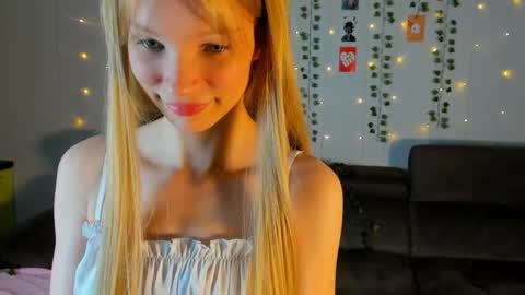 Kira online show from March 2026 05:30:01 PM