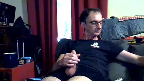 Snapshot of 18remy45 chatting on May 2026 03:30:01 PM 18remy45 online show from May 2026 03:30:01 PM