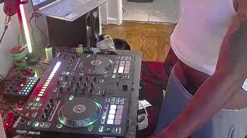 Snapshot of 19ericb68 chatting on April 2026 12:38:01 AM Mr. E the BBC online show from April 2026 12:38:01 AM