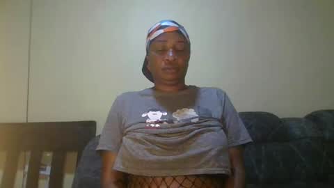 Snapshot of 1_sexylove chatting on September 2025 06:04:02 AM 1_sexylove online show from September 2025 06:04:02 AM