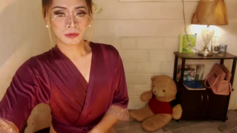 angel online show from February 2025 12:38:02 AM