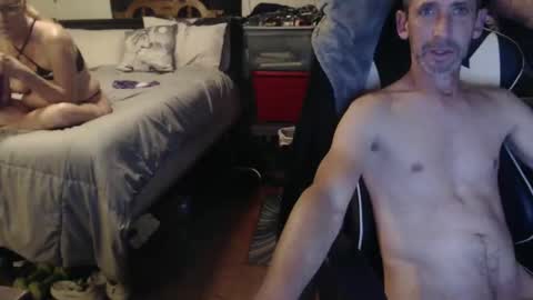 1hotcouple2c online show from October 2025 10:45:01 PM