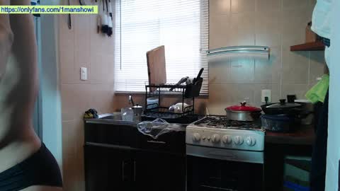 Snapshot of 1manshow11 chatting on May 2026 08:25:02 PM 1manshow11 online show from May 2026 08:25:02 PM