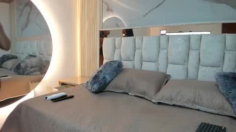 Luisa online show from March 2026 12:20:02 PM