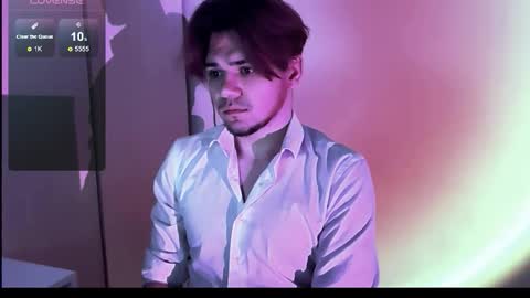 1roberttt online show from December 2025 08:37:02 PM