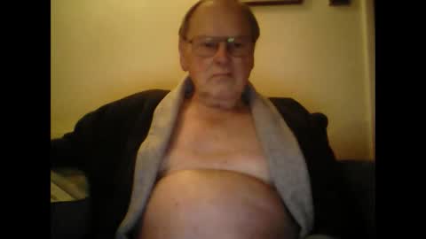 1shorty online show from December 2024 07:40:01 PM