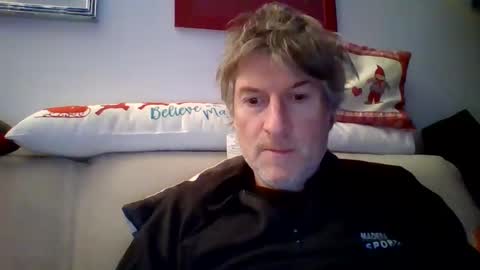 Snapshot of 22esserre chatting on December 2024 10:12:01 PM 22esserre online show from December 2024 10:12:01 PM