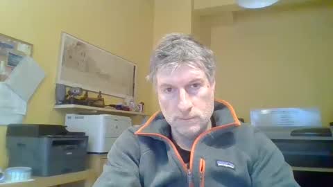 Snapshot of 22esserre chatting on February 2025 04:04:02 PM 22esserre online show from February 2025 04:04:02 PM