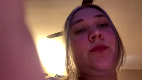 Snapshot of 22thickfatpussy chatting on February 2026 03:53:01 PM 22thickfatpussy online show from February 2026 03:53:01 PM