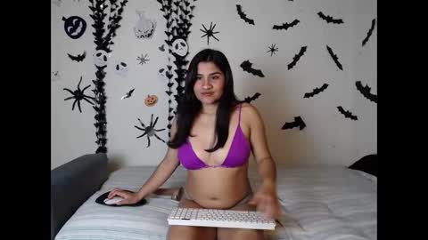 25melin online show from October 2025 11:09:01 AM