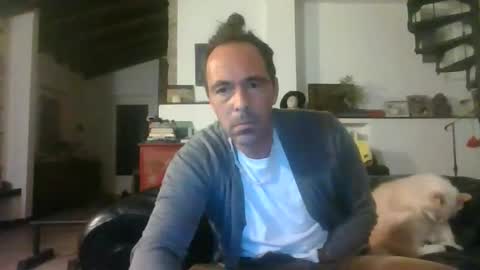 27lv27 online show from October 2025 08:31:01 PM