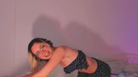 Sasha weekend from 14 to 27 November online show from February 2025 04:17:02 AM