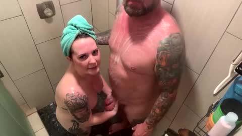 Zak and Raegan online show from October 2025 03:04:01 AM