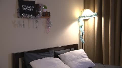 Snapshot of 2girls_1dream chatting on December 2025 06:42:02 AM Elley online show from December 2025 06:42:02 AM