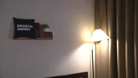 Elley  online show from February 2026 02:33:01 PM