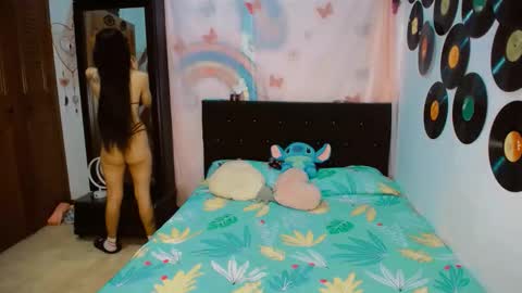 samantha sharon online show from December 2025 07:25:01 AM