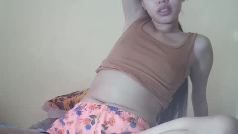 Snapshot of 2pinaybeauty chatting on November 2025 06:12:02 AM 2pinaybeauty online show from November 2025 06:12:02 AM