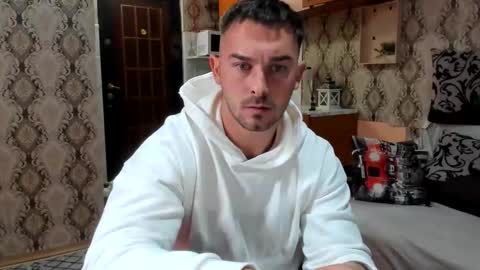 2sexymuscles online show from October 2025 08:16:02 PM