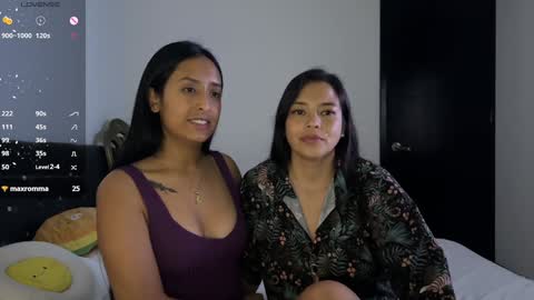 Snapshot of 2summerlove2 chatting on February 2025 12:28:01 AM Dalilah and Tarah online show from February 2025 12:28:01 AM