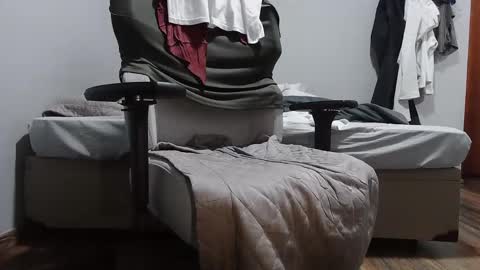 Ask me online show from September 2025 02:42:01 PM