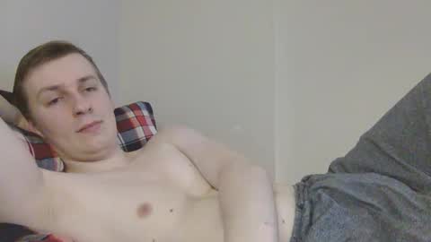 Snapshot of 3andy3 chatting on February 2026 07:46:01 AM Andy online show from February 2026 07:46:01 AM