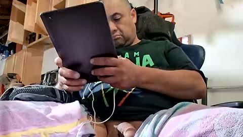 420dick420707 online show from April 2026 12:47:02 PM