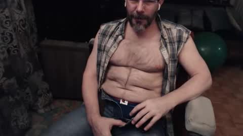 420Seducer online show from April 2026 01:01:02 AM