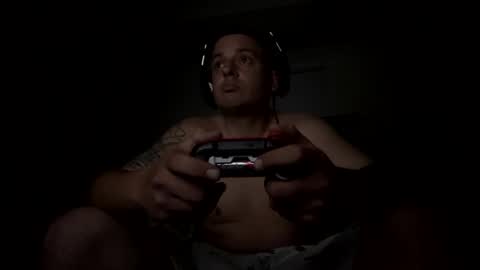 Snapshot of 431mcnasty204 chatting on October 2025 04:49:02 AM 431mcnasty204 online show from October 2025 04:49:02 AM