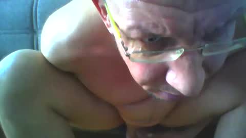 Snapshot of 4filth chatting on December 2024 11:36:02 AM Steve online show from December 2024 11:36:02 AM