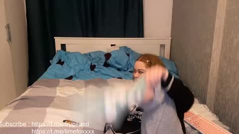 Snapshot of 4iki_piki chatting on January 2025 11:11:02 PM JuliaPvt is open online show from January 2025 11:11:02 PM