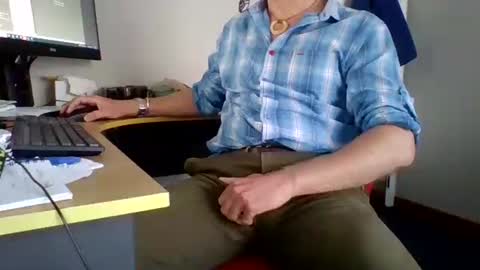 555tony555 online show from December 2024 09:30:02 PM