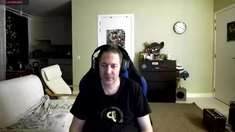 Larese Carlo online show from February 2026 07:10:01 PM