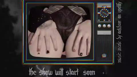 Juune online show from March 2026 07:29:01 PM