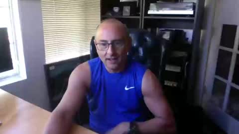 daddy vegas  for single women and couples here online show from September 2025 08:45:02 PM